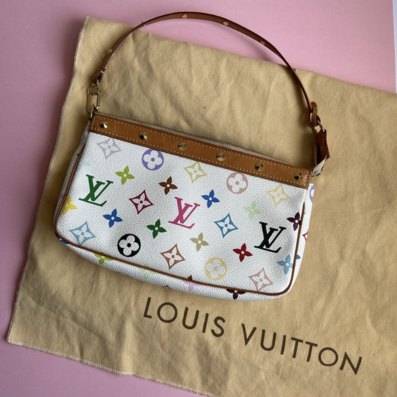 Vintage 90s Shoulder Bags